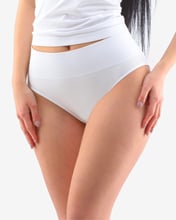 Dámské kalhotky klasické se širokým bokem GINA Bamboo 00026P